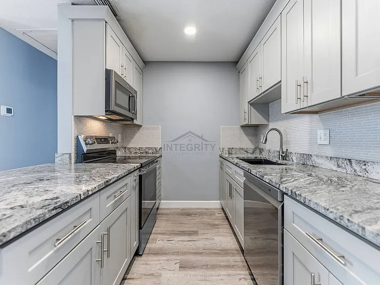 4746 W Anita Blvd — Photo 8