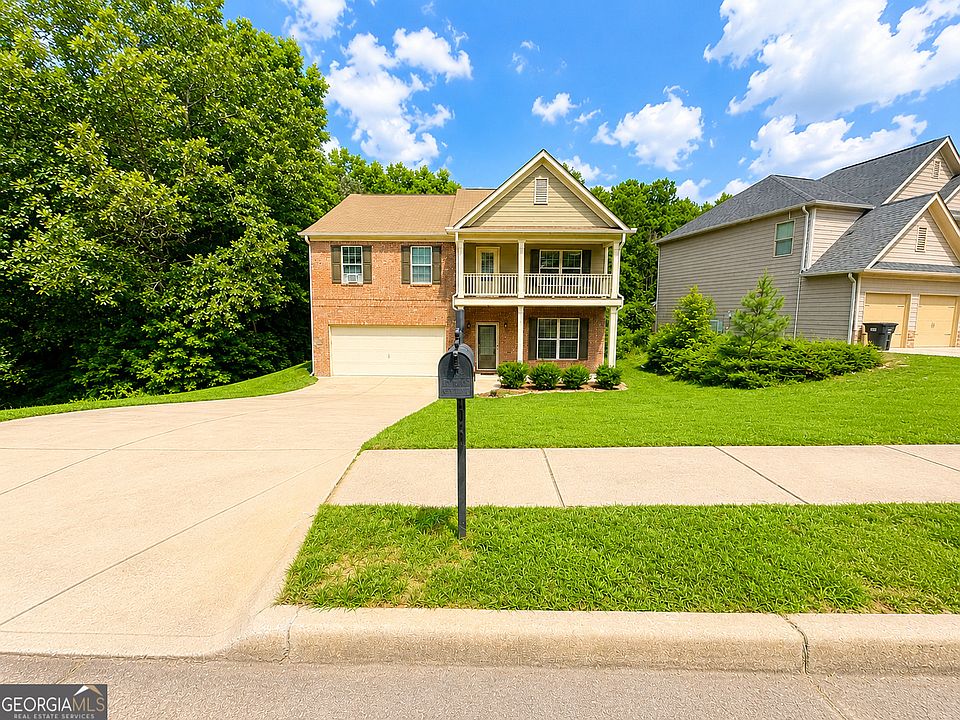 1st image of 2672 Honeysuckle Dr