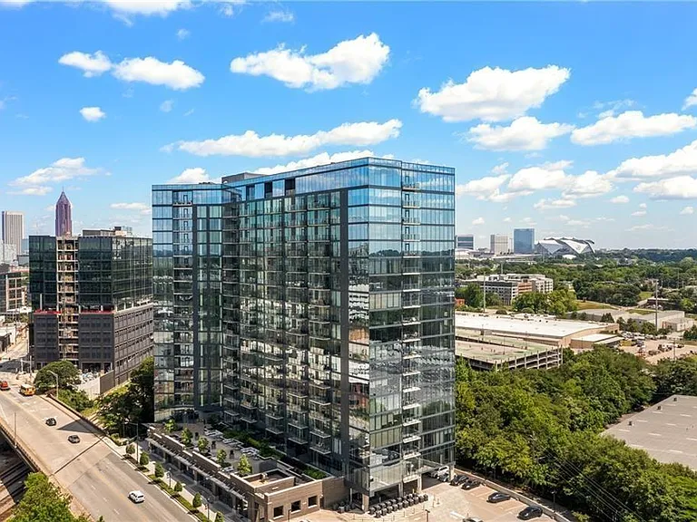 788 W Marietta St NW #1212 — Photo 2