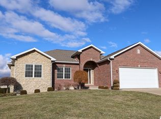 1531 Winsor Dr, Quincy, IL 62305 | MLS #12550456 | Zillow