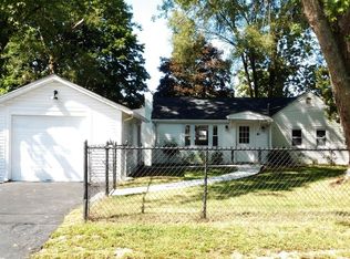 81 Perry Ave, Stoughton, MA 02072
