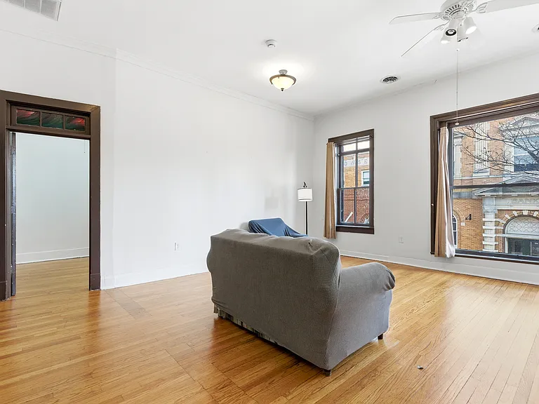 105 N Loudoun St #1 — Photo 2