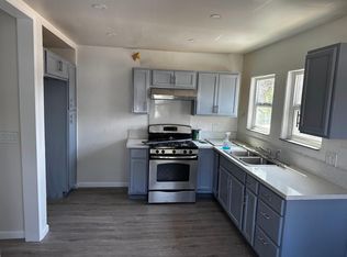 759 N Caswell Ave APT B, Pomona, CA 91767