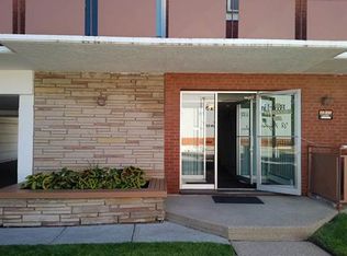 29 Clapham Rd, Hamilton, ON L8G2H9