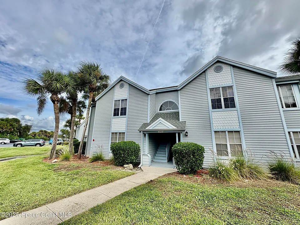 7240 N Highway 1 #201