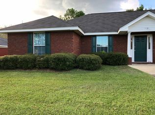 102 Autumn Ridge Dr #2, Dothan, AL 36305