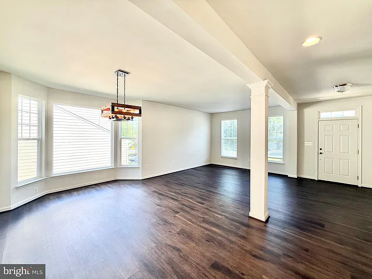 1305 Idlewild Blvd — Photo 6