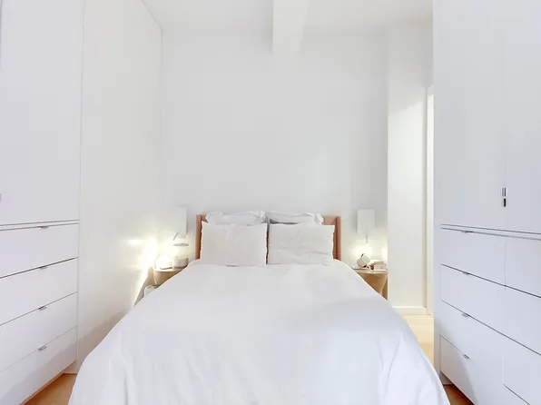 425 Park Avenue South 4D image 3 of 10