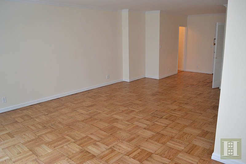 2nd image of 60 W 57th St APT 6A