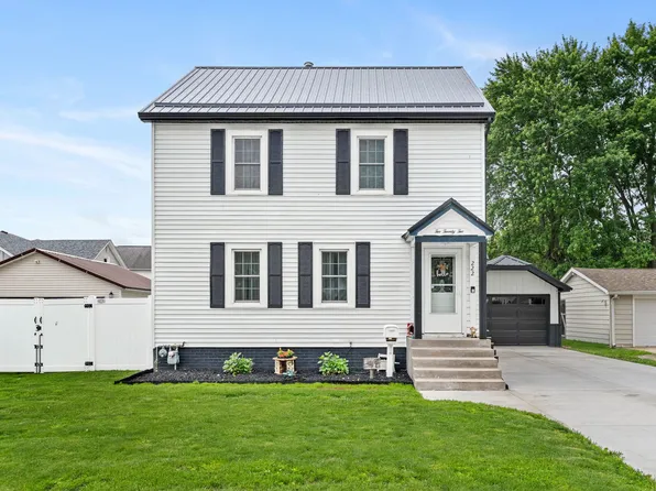 222 E Pearl St, Geneseo, IL 61254
