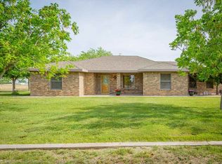 1003 Blue Mountain Rd, Roswell, NM 88201