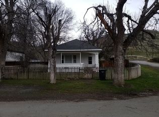 15804 1rst Ave, Hornbrook, CA 96044