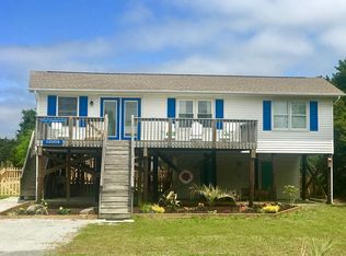 11006 Parker St, Emerald Isle, NC 28594
