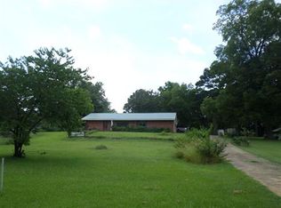111 S Commerce St, Ackerman, MS 39735
