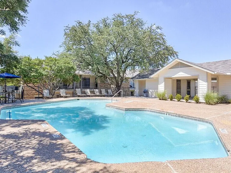 Bella Vista — Photo 15