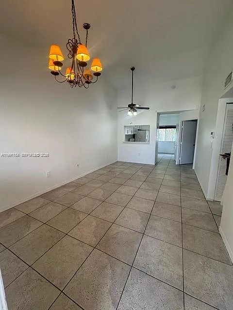 2 bed, 950 sqft, $2,200 — Photo 4