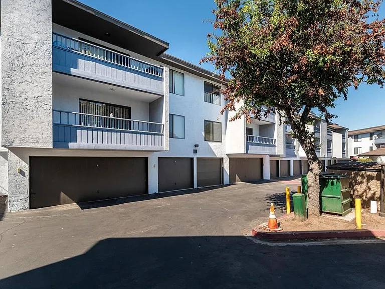 3215 Midway Dr #703 — Photo 4
