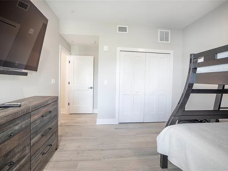 19505 Gulf Blvd #304 — Photo 37