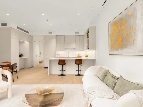 46 East 65th Street image 1 of 19