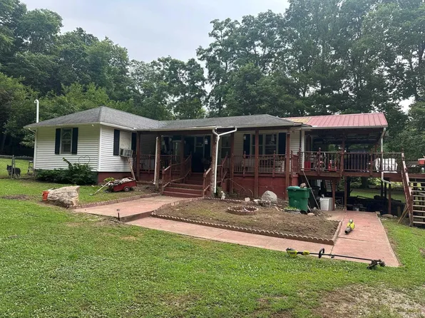 8550 E Cole Ln, Peru, IN 46970