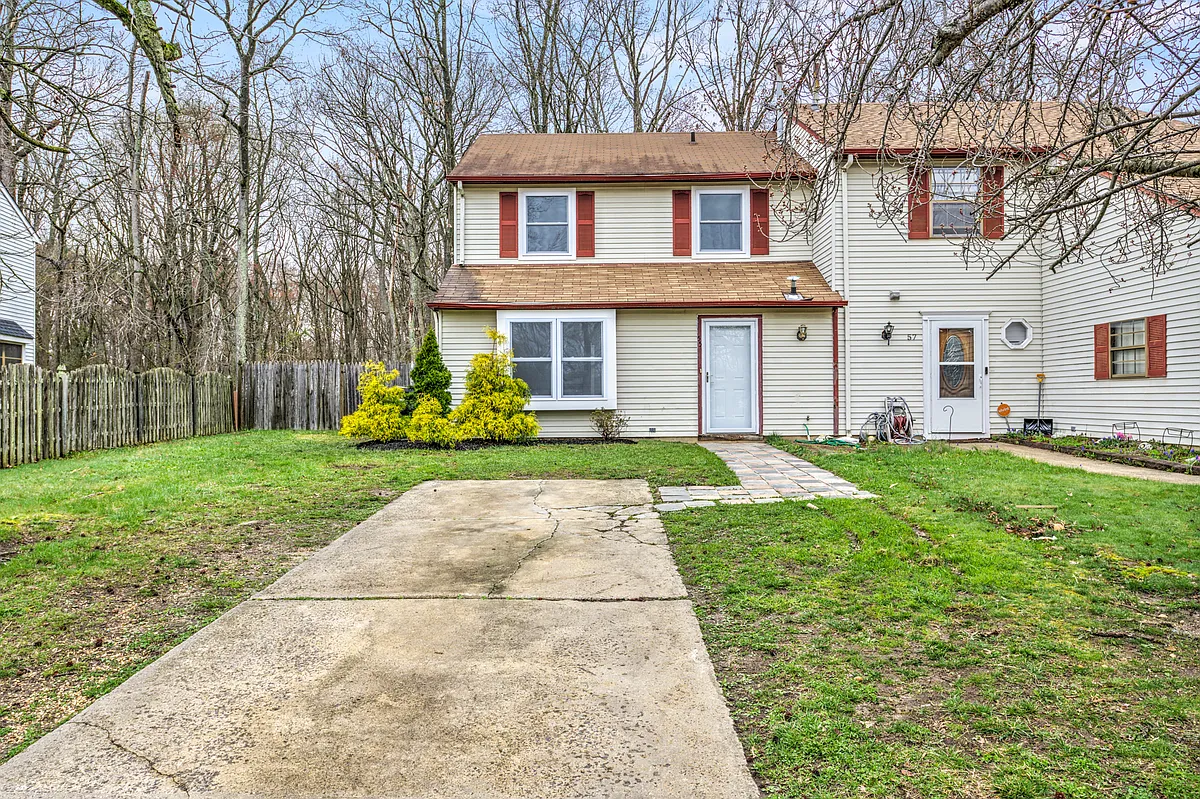 Building Photo - 55 Hampton Gate Dr