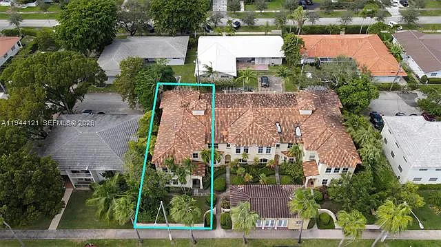 4867 Ponce De Leon Blvd — Photo 35