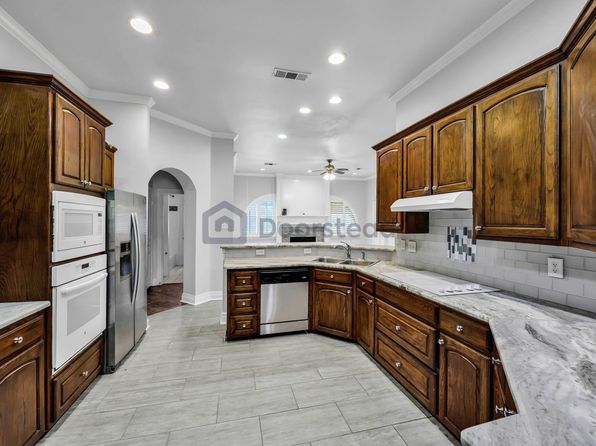 2045 Dwnstrs Chisholm Trl
