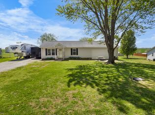 249 Bumpus Mill Rd, Oak Grove, KY 42262