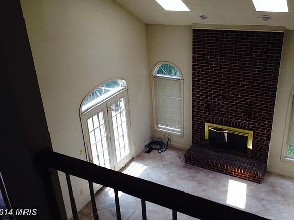 5th image of 14411 Tracy Schar Ln