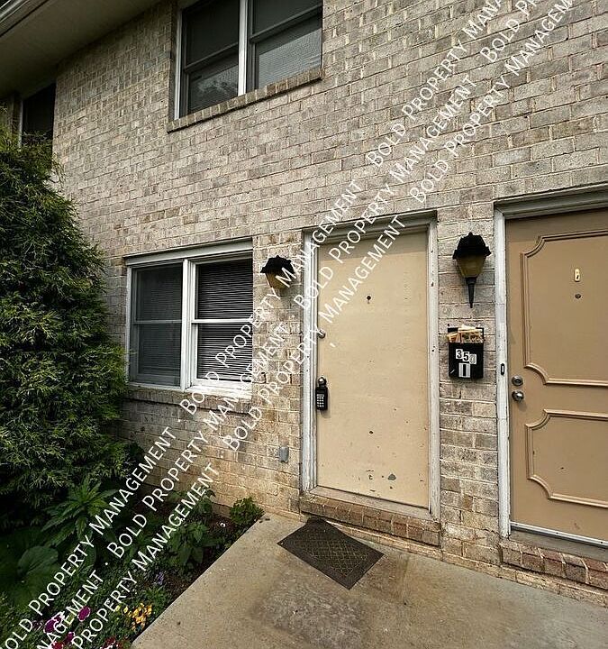 1st image of 350 Vine St #I