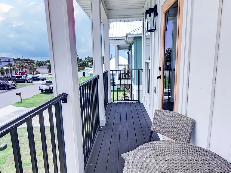 22520 Lakeview Dr — Photo 24