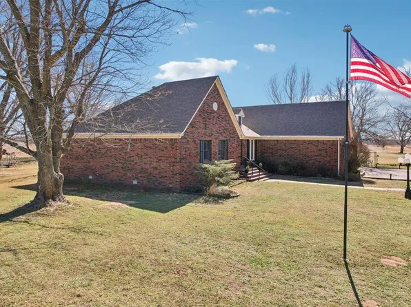 2305 E Main St, Shawnee, OK 74801