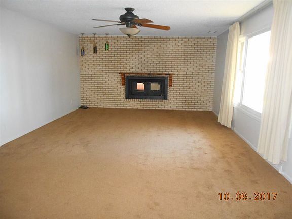 2nd image of 716 Myrtle Ave