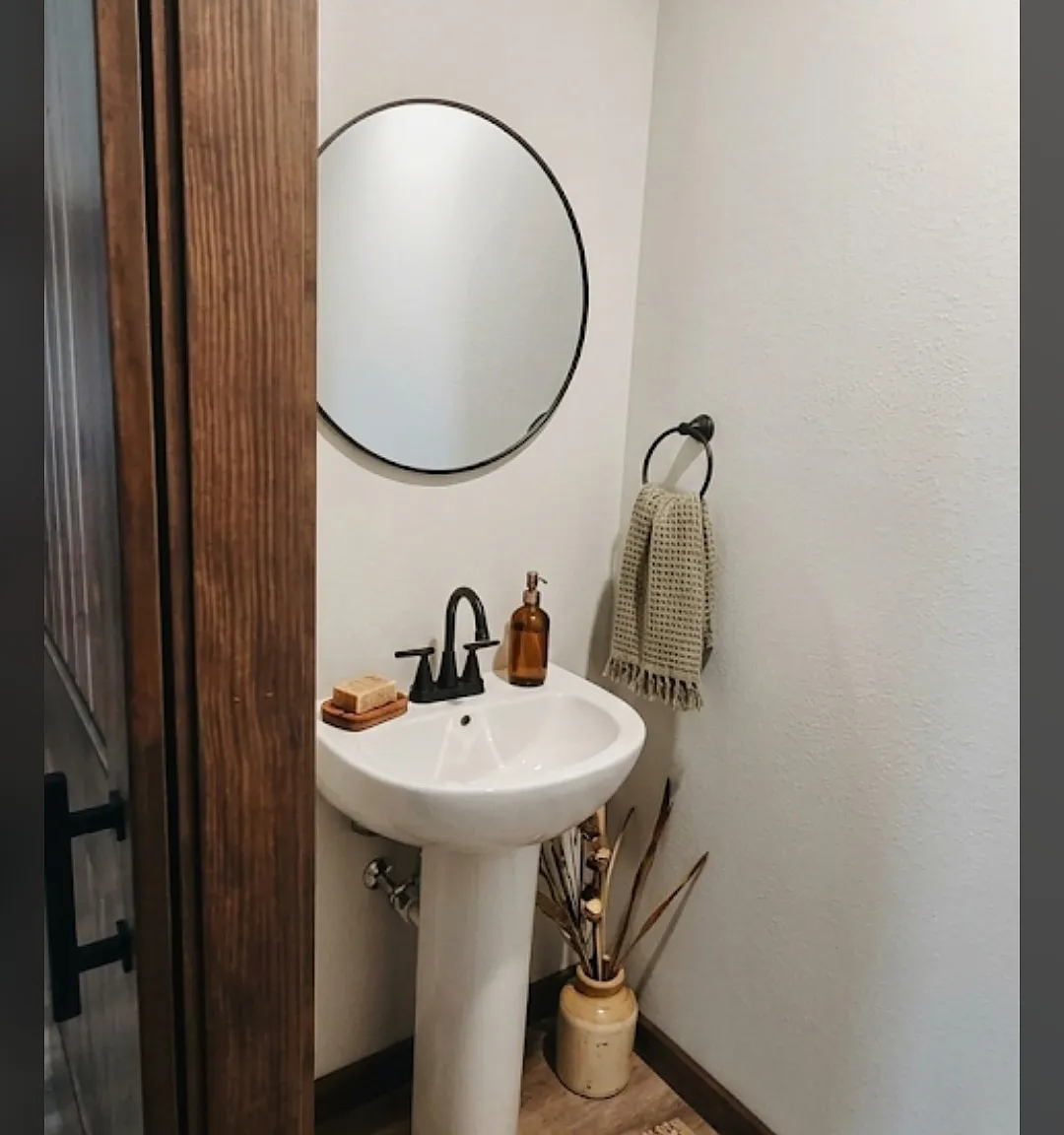 2 bed, 1.5 bath, 1200 sqft, $1,400 — Photo 4