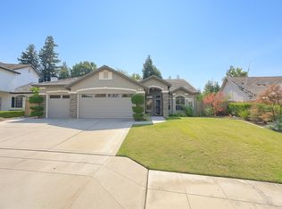 2249 E Rush Ave, Fresno, CA 93730
