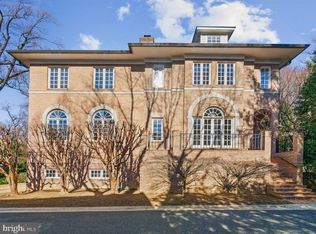 4808 Foxhall Cres NW, Washington, DC 20007