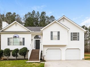 196 Bridge Lndg, Douglasville, GA 30134