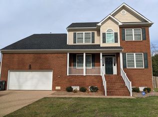 6 Moore Rd, Poquoson, VA 23662