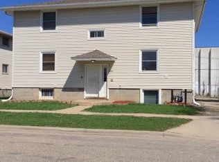 1255 4 1/2 St NW APT 2, Rochester, MN 55901