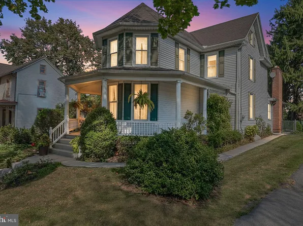 1042 Cornwall Rd, Lebanon, PA 17042