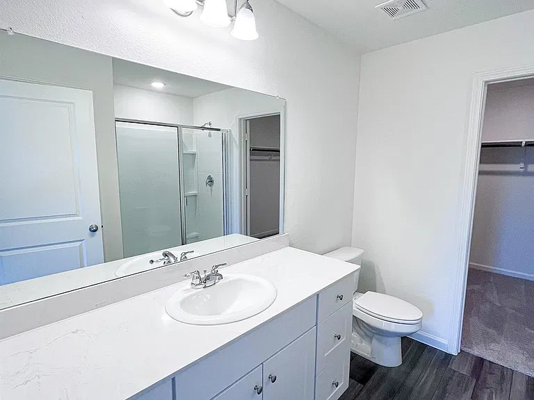 424 Madison Way — Photo 12