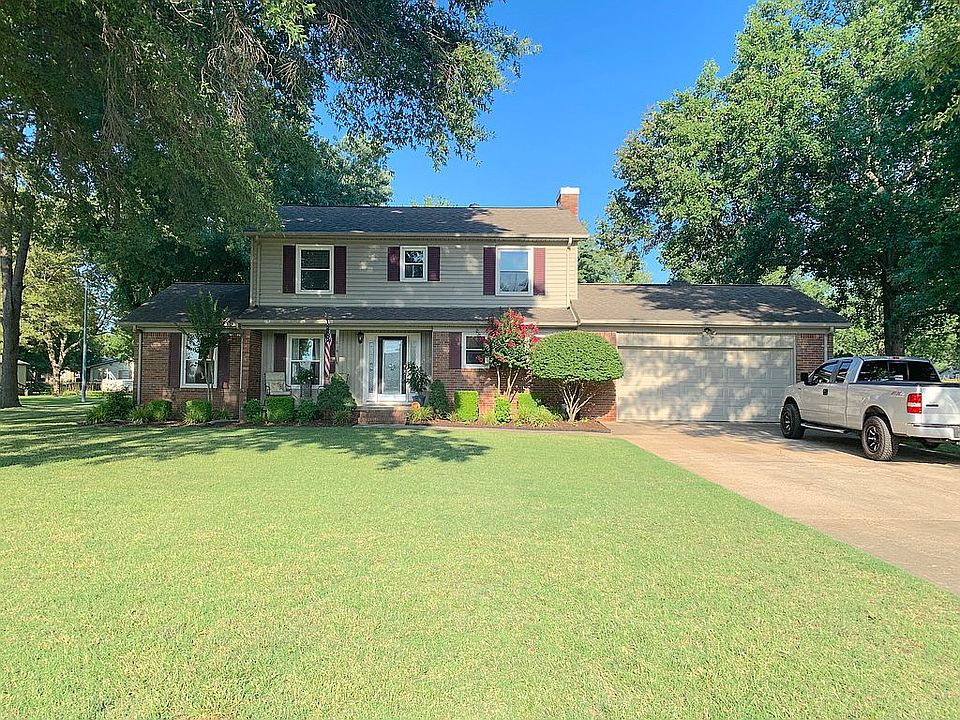 1st image of 1814 Meadowlark Dr