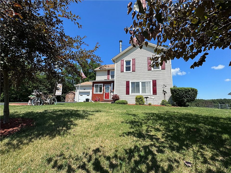 1st image of 3078 Greig St