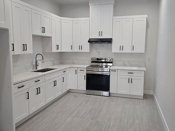 2nd image of 12681 Aristocrat Ave #2217D6506