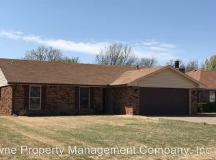 5417 Cedar Ridge Dr, Enid, OK 73703