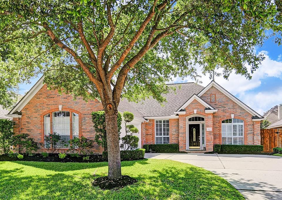 1st image of 13627 Clareton Ln