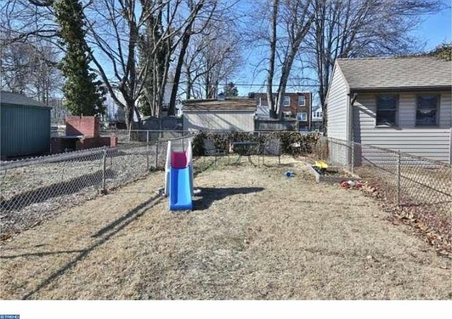 2nd image of 574 Rector St