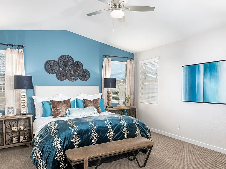 2232 W Donner Dr — Photo 7