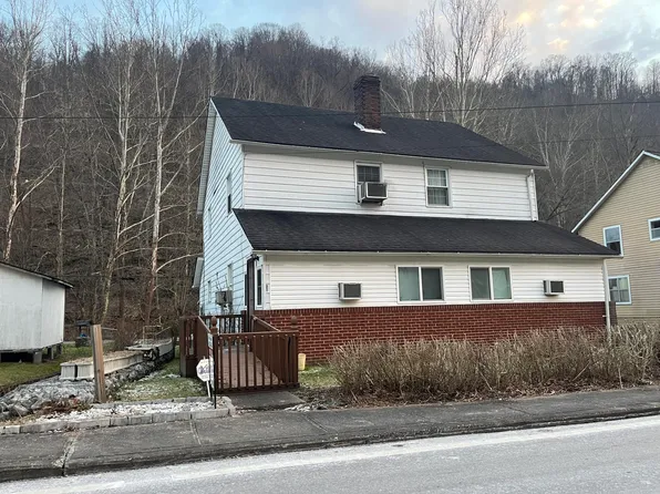 249 W Main St, Lynch, KY 40855