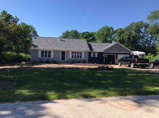 18500 Heathway Ln, Brookfield, WI 53045